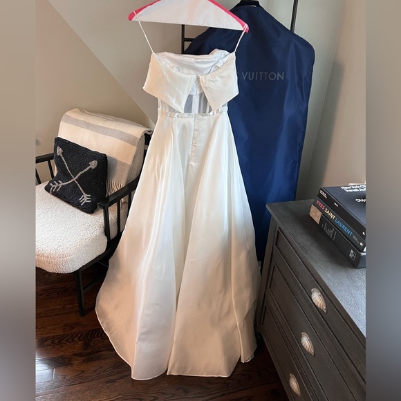 Katherine Tash REN wedding dress - Picture 5 of 14